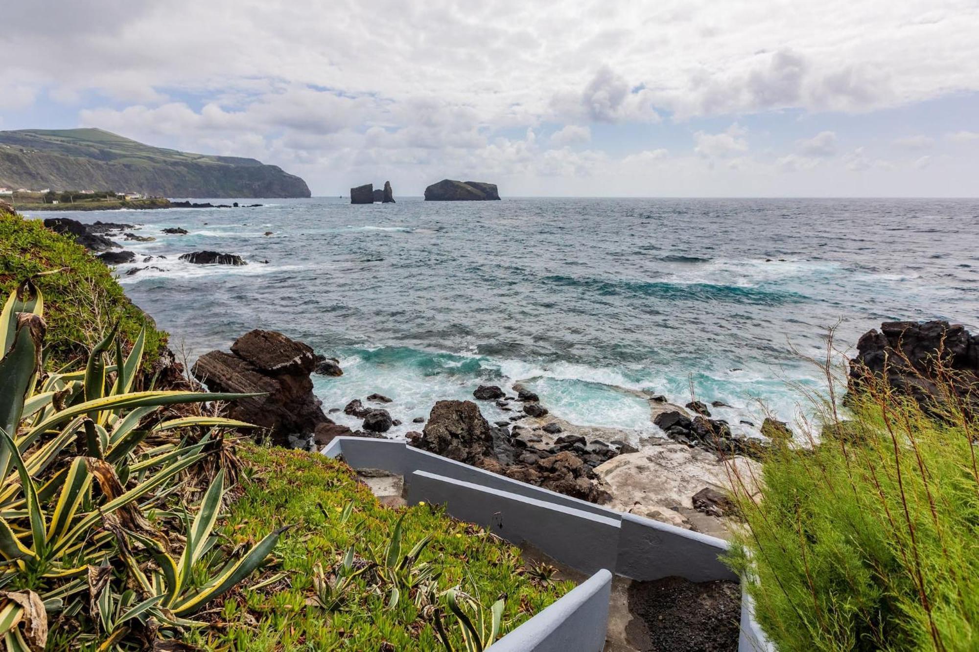 Mosteiros Natural Pool House Villa Exterior foto